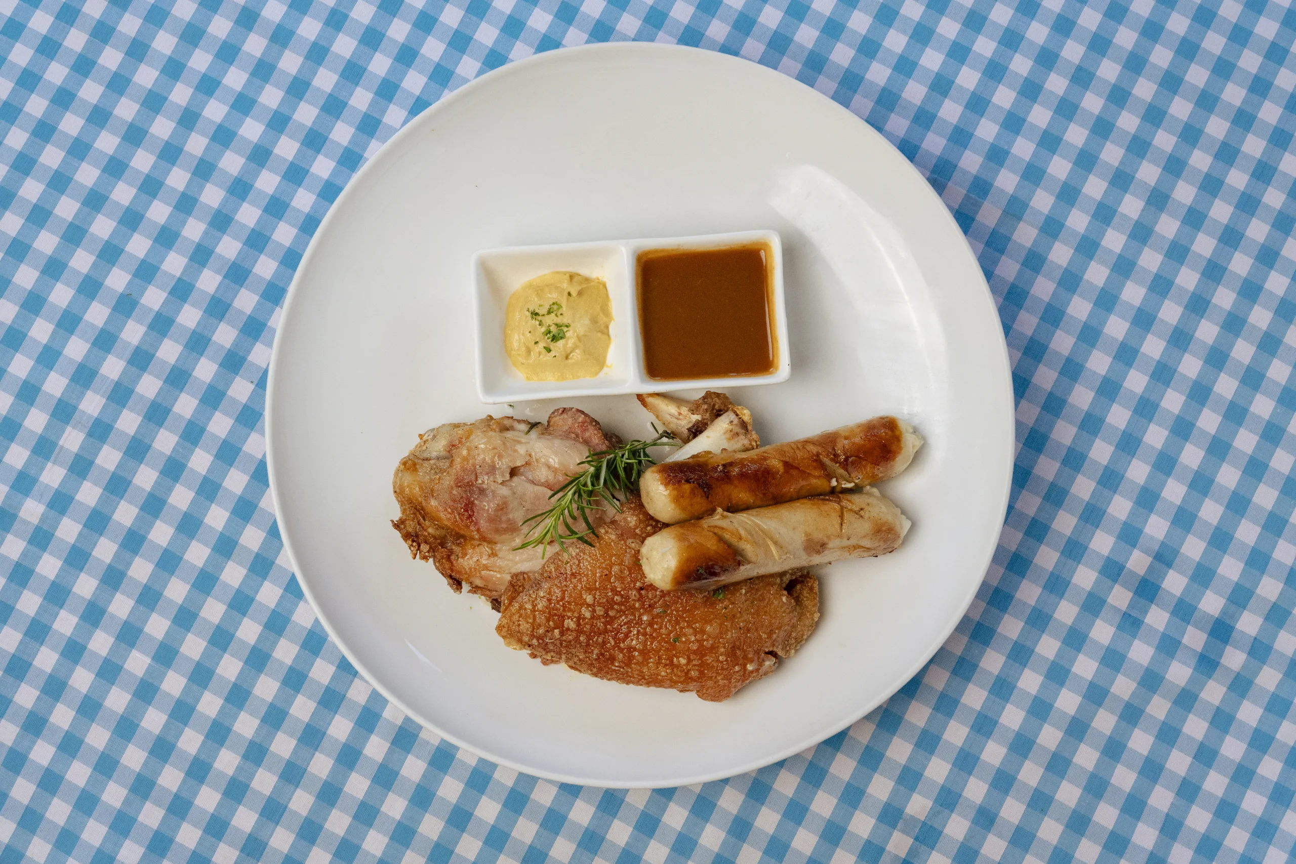 Nyoman's Beer Garden Bar & Restaurant gallery